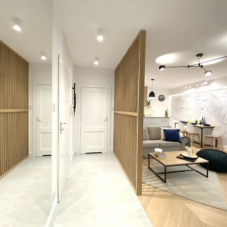 Mycherry - Old Town Apartment - Wiezienna 21C Вроцлав Экстерьер фото