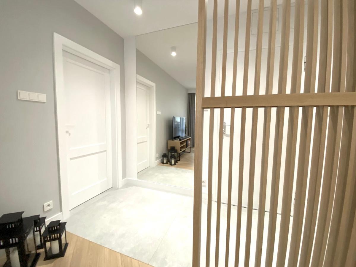 Mycherry - Old Town Apartment - Wiezienna 21C Вроцлав Экстерьер фото