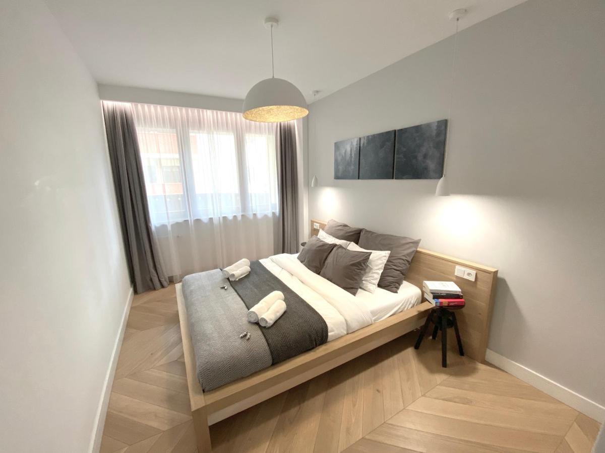 Mycherry - Old Town Apartment - Wiezienna 21C Вроцлав Экстерьер фото