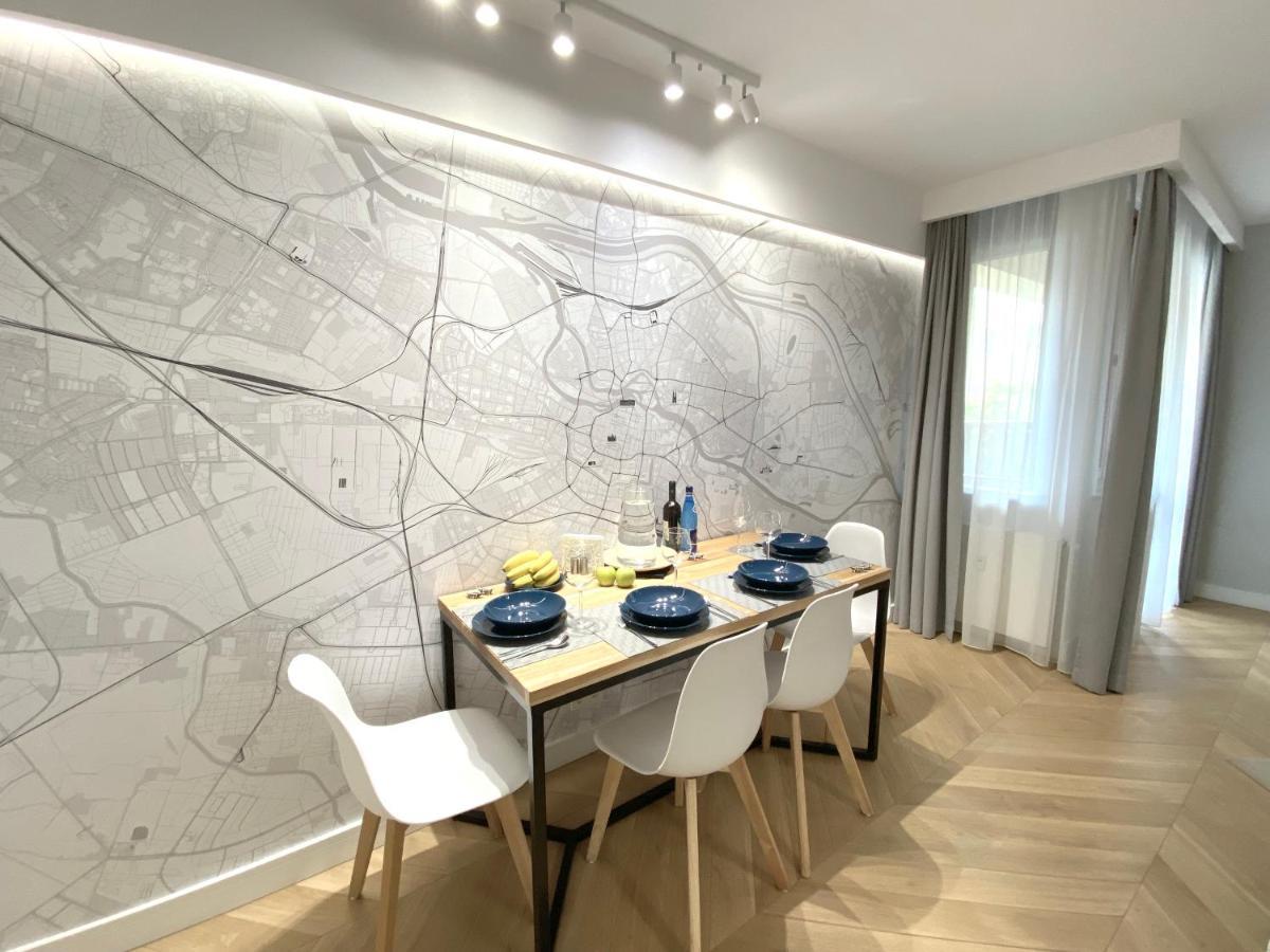 Mycherry - Old Town Apartment - Wiezienna 21C Вроцлав Экстерьер фото